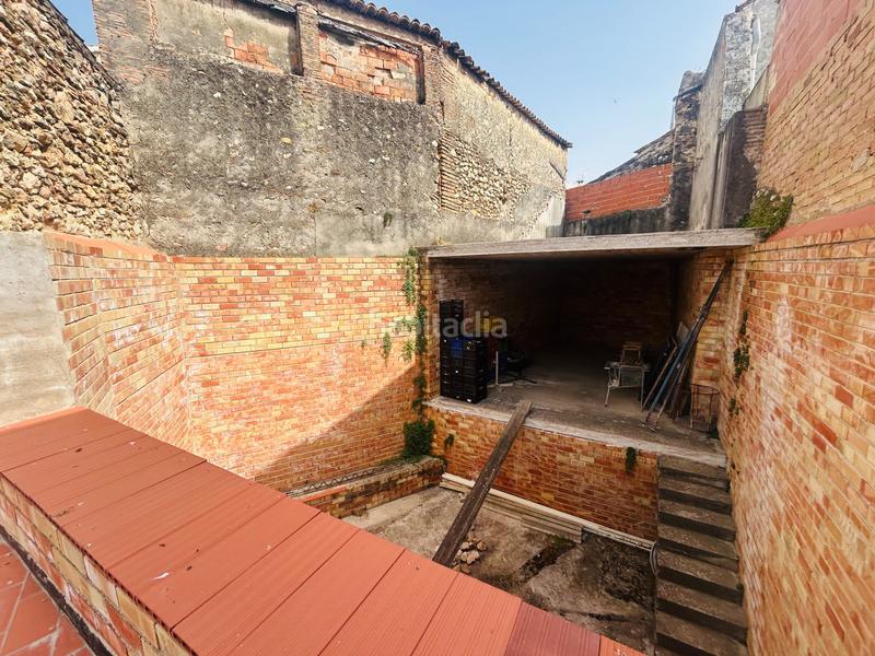 Foto ed70dfca-4b25-478f-88bc-236024ce07fa. Edifici a Oliva pueblo Oliva