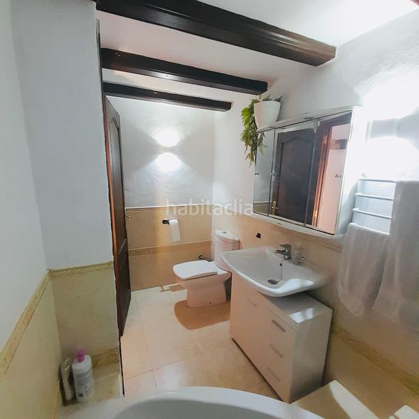 Foto 5b908ecd-b6b9-4c47-a674-247f1b733f0c. Casa adossada amb xemeneia calefacció a Xaló