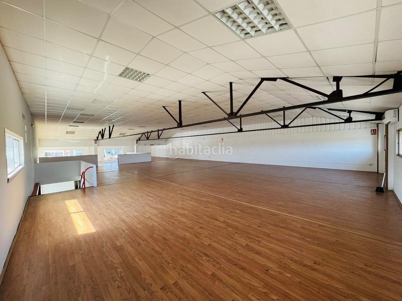 Foto 39c91382-b233-48fd-9d54-f15f732b5bd5. Alquiler local comercial nuevo local/nave disponible ! en Dénia