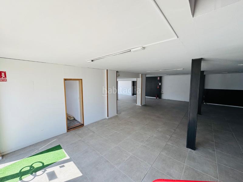 Foto 9922f699-ed97-4abe-a369-653e4bf36163. Alquiler local comercial nuevo local/nave disponible ! en Dénia