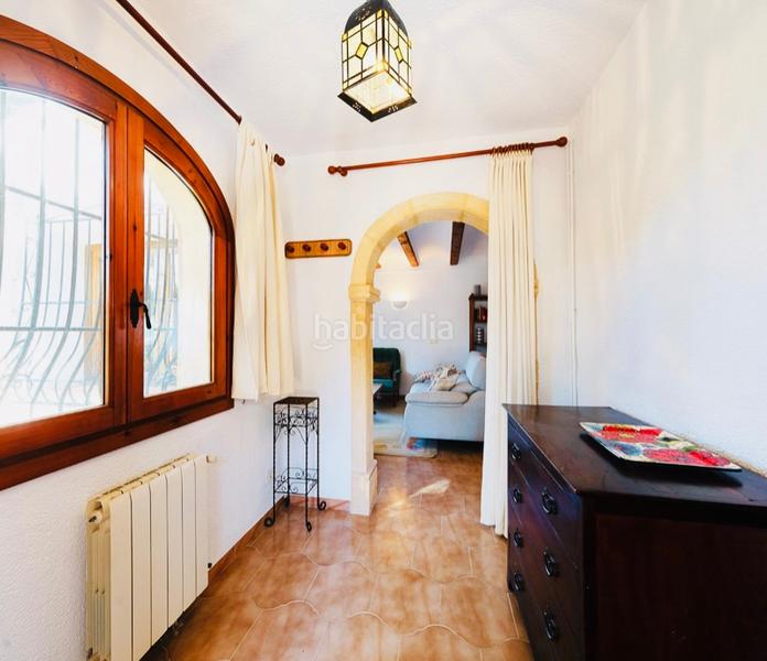 Foto 48d35996-0c49-467b-9e62-5c7b4ca7c5d2. Chalet avec cheminée chauffage parking piscine dans Xàbia