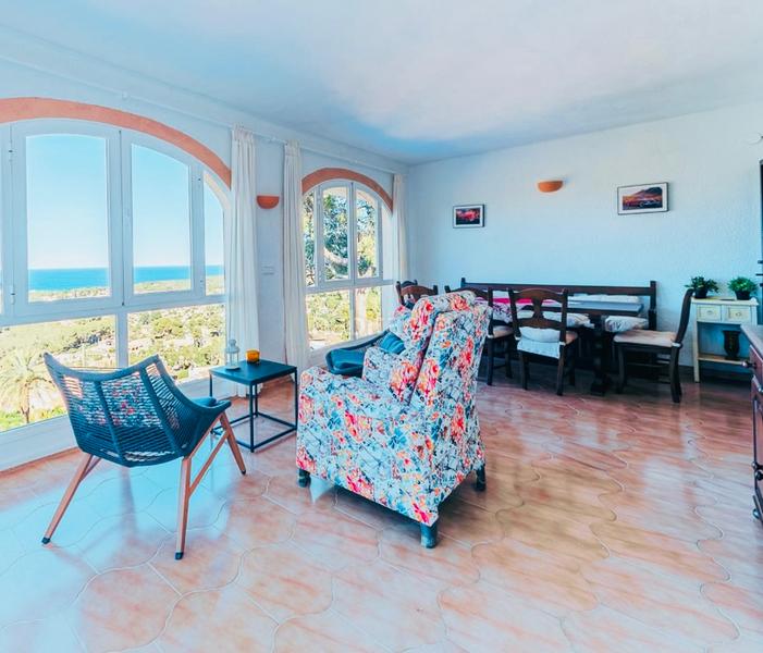 Foto dcc5582c-fd79-47c8-b7a5-2d4ac1a69236. Chalet avec cheminée chauffage parking piscine dans Xàbia