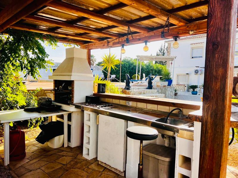 Foto 2be8c92c-da1f-4c17-8d6f-1cf02c90f224. Chalet with fireplace parking pool in La Xara-La Sella Dénia