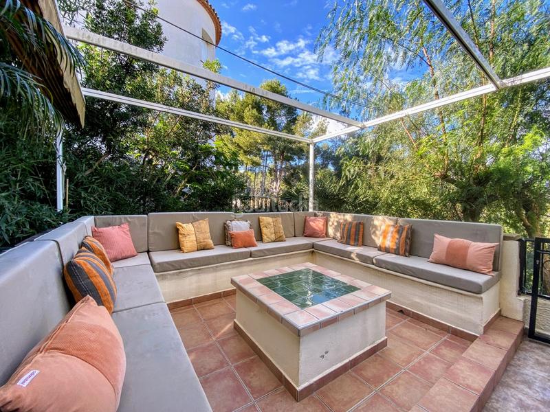 Foto 43360de9-8d93-4a3a-b872-764da7e33be3. Xalet amb xemeneia calefacció aparcament a Pedreguer