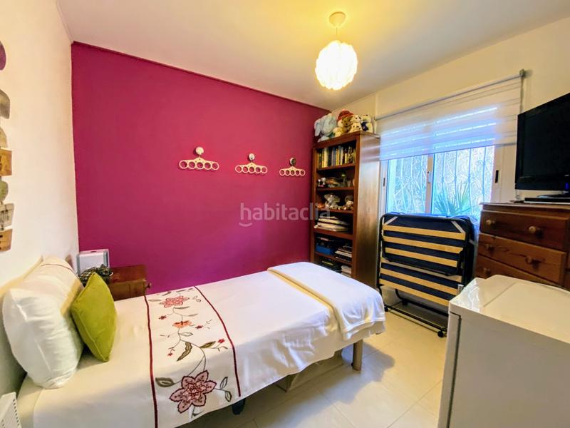 Foto a7d91fb8-796c-4681-ad83-aa787b234789. Xalet amb xemeneia calefacció aparcament a Pedreguer