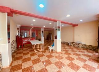 Local Comercial a Ondara. En venta local comercial en el centro de ondara!