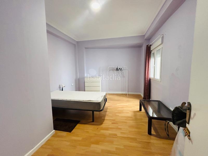Foto c0cff070-264e-4050-84a3-9438978dc286. Piso nuevo y precioso piso en el centro ! en Oliva pueblo Oliva