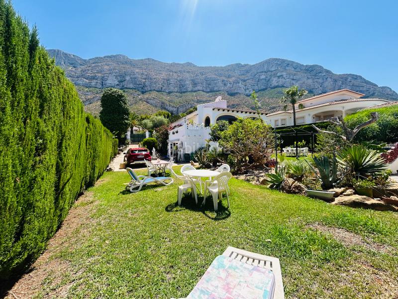 Foto 38f0400c-6453-47cc-a354-1e412ef58bda. Chalet avec cheminée chauffage parking dans El Montgó Dénia