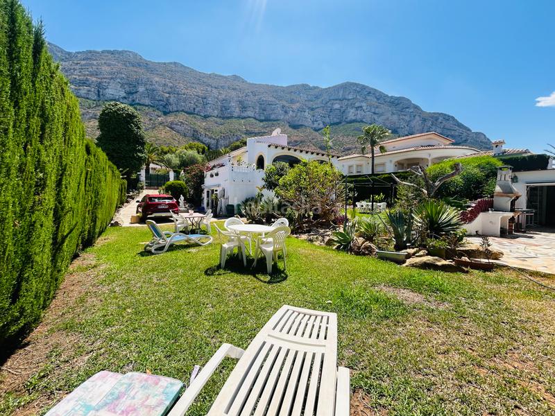 Foto 3a40f1d7-81ef-4e1b-a853-1af04a02b140. Chalet avec cheminée chauffage parking dans El Montgó Dénia