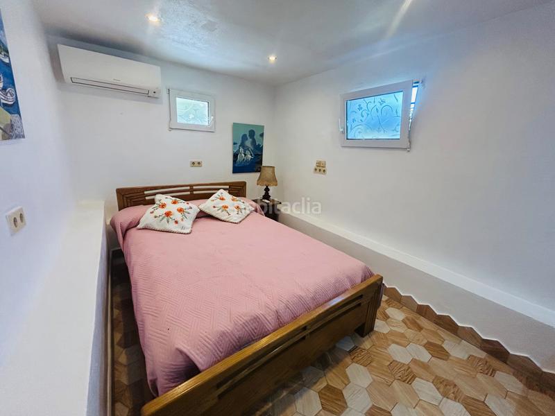 Foto a11b7303-eae4-498b-82d0-a51e3f6b8590. Chalet avec cheminée chauffage parking dans El Montgó Dénia