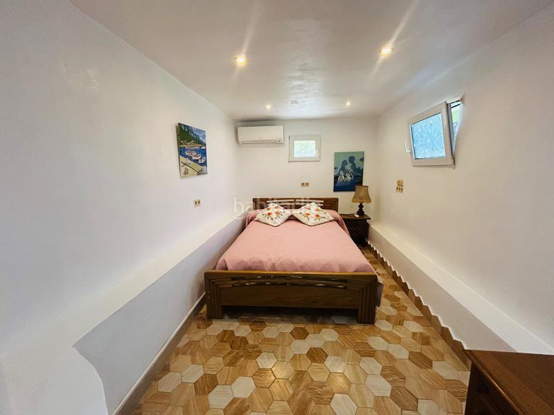 Foto a5ce5ce2-8cfd-457c-921d-11246e4acb06. Chalet avec cheminée chauffage parking dans El Montgó Dénia