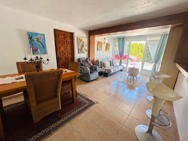 Foto a9464b67-d277-435f-8c9a-59787c4a1760. Chalet avec cheminée chauffage parking dans El Montgó Dénia