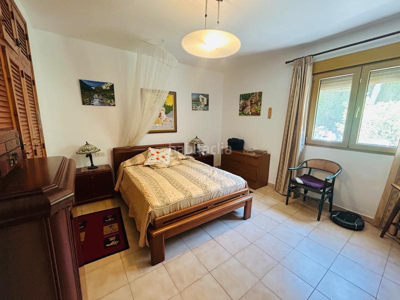 Foto b05d0b0f-36db-487c-974f-488bba54636a. Chalet avec cheminée chauffage parking dans El Montgó Dénia