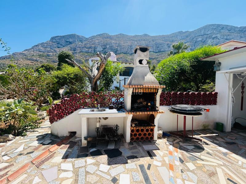 Foto d423bb89-b3c0-4de0-934e-9ef05903fbac. Chalet avec cheminée chauffage parking dans El Montgó Dénia