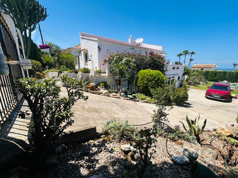 Foto de624e16-63d2-4a27-96f7-deadecbcd956. Chalet avec cheminée chauffage parking dans El Montgó Dénia