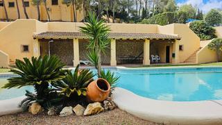 Chalet à Casco Urbano. Nuevo y precioso chalet adosado en venta en moraira!