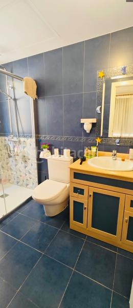 Foto 8d8be538-b2e5-44c1-84eb-11ae71c0baae. Piso nuevo y precioso apartamento en venta , con párking y piscina, junto al puerto, a 150 metros de la playa! en Dénia