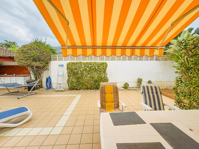 Foto 1cb3b2b4-acd8-4704-8662-88d109d022d4. Chalet nuevo y precioso chalet adosado en venta, , a los pies dEl Montgó! en Dénia
