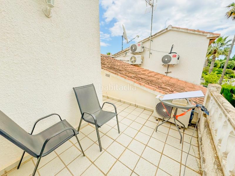 Foto 4082e882-c321-4e71-bffb-07fe3da945f0. Chalet nuevo y precioso chalet adosado en venta, , a los pies dEl Montgó! en Dénia