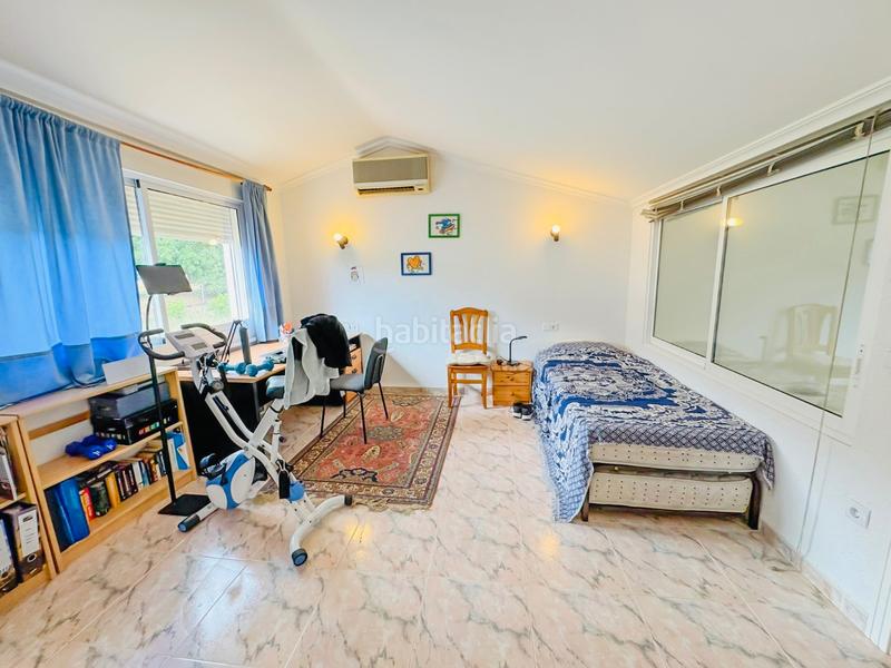 Foto a73a46b4-f642-4008-9dd2-9e883bbd9f39. Chalet nuevo y precioso chalet adosado en venta, , a los pies dEl Montgó! en Dénia