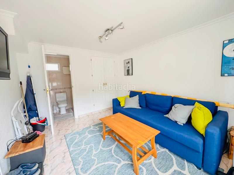 Foto b5e41ffb-1ad9-44af-84d7-207ba7be761f. Chalet nuevo y precioso chalet adosado en venta, , a los pies dEl Montgó! en Dénia