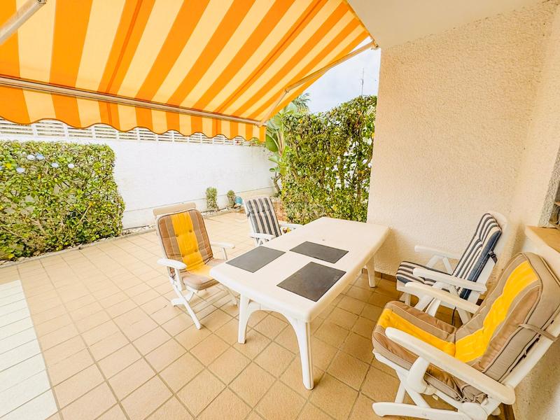 Foto f9cbcad4-c7be-44ac-b3e2-a76d49ee053d. Chalet nuevo y precioso chalet adosado en venta, , a los pies dEl Montgó! en Dénia