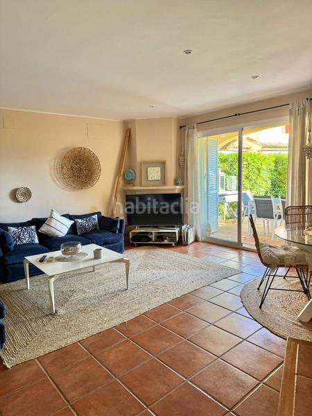Foto 680273a6-f114-4293-9a19-f2677b53fcbd. Casa adossada amb calefacció aparcament piscina a Dénia