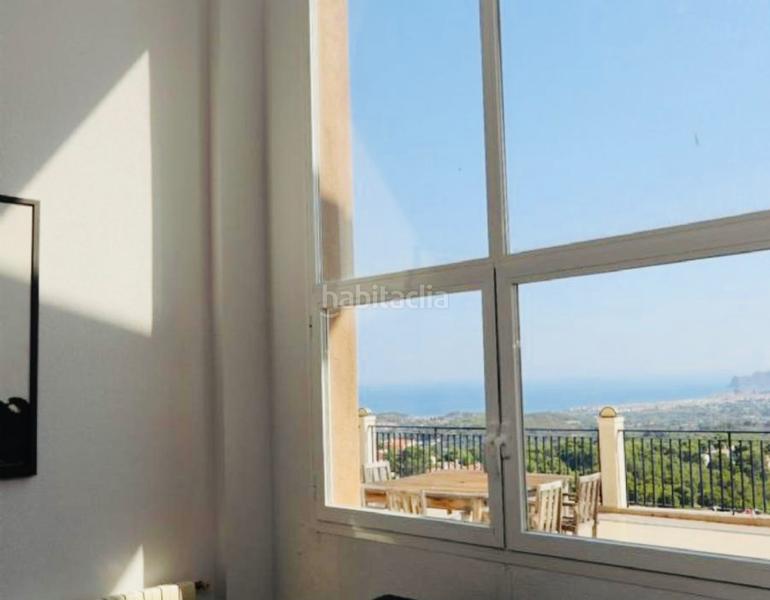 Foto 204b488e-8b32-4dca-b820-a5b2336e42d8. Chalet with fireplace heating parking pool in Altea ciudad Altea