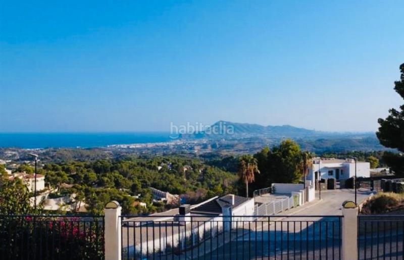 Foto 4f491b27-1f77-46b2-882e-03f97c0dfbd4. Chalet with fireplace heating parking pool in Altea ciudad Altea