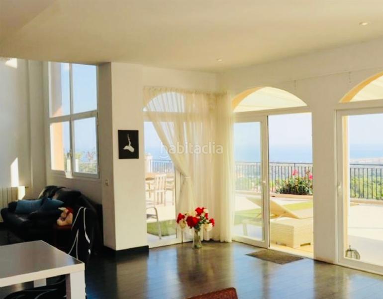 Foto c4574d09-3403-45b0-ac38-64ede75b4d37. Chalet with fireplace heating parking pool in Altea ciudad Altea