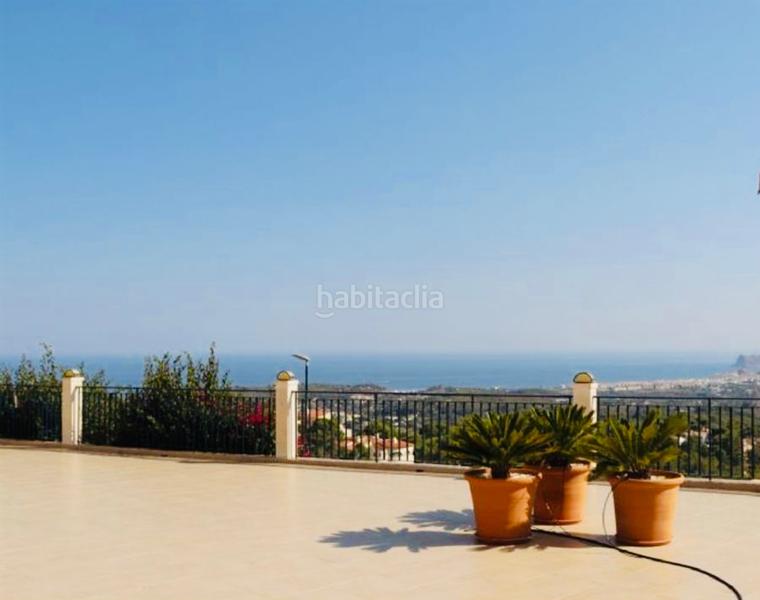 Foto ced84136-e06c-4b95-a6ee-c2272a9c1e0d. Chalet with fireplace heating parking pool in Altea ciudad Altea