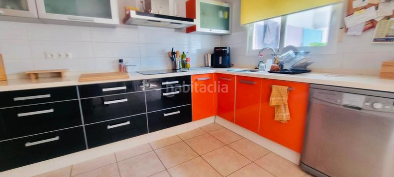 Foto e558cc44-92b1-43c8-bcd6-b5d1fae32973. Casa adosada nueva y preciosa casa de pueblo en venta ! en Beniarbeig