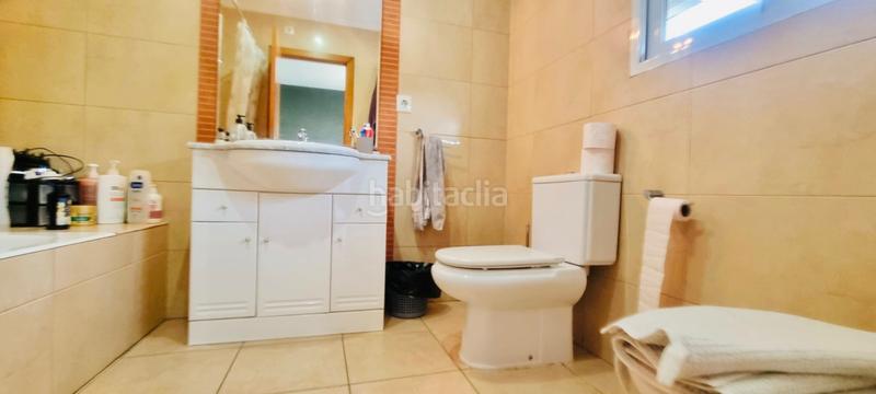 Foto f26d3d04-a2d0-47e8-8351-84e28e27934d. Casa adosada nueva y preciosa casa de pueblo en venta ! en Beniarbeig