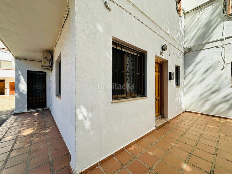 Foto f3447efc-e65b-40f1-a0e0-d9e0154f8943. Piano terra con riscaldamento parcheggio piscina in Dénia