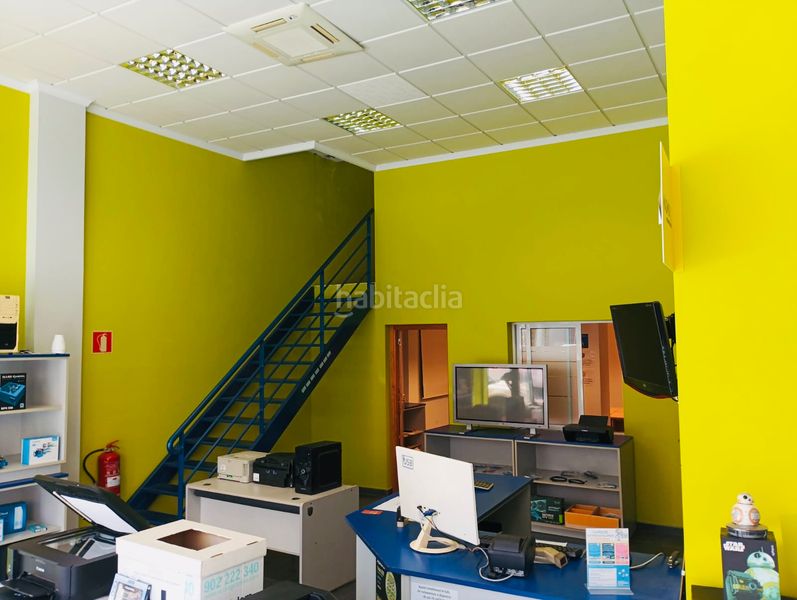 Foto 52aa662c-f3ed-4326-abd6-4a7995995795. Lloguer local comercial a Centro Urbano Dénia