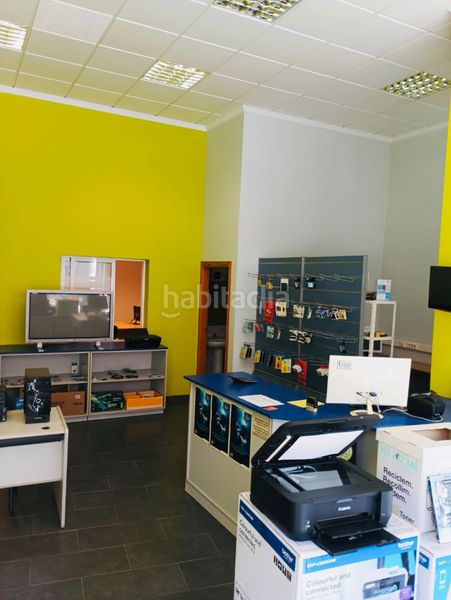 Foto 713fd9b5-1836-436d-a4e5-7684c0e290a7. Lloguer local comercial a Centro Urbano Dénia