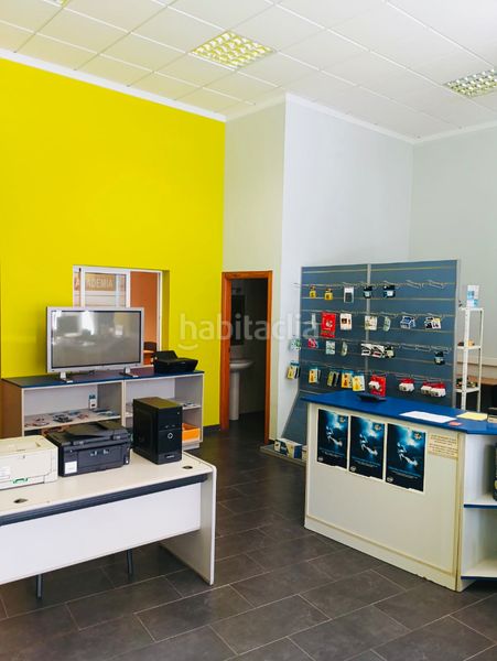 Foto af4757bb-1198-4d20-942c-e26a9b76e7f9. Lloguer local comercial a Centro Urbano Dénia