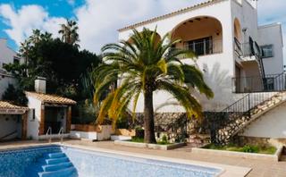 Xalet a Oliva Nova. Nuevo y precioso chalet en venta en oliva!