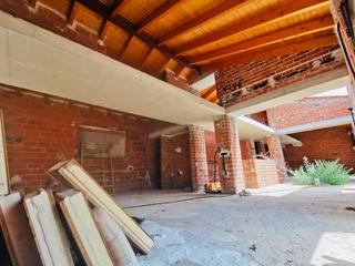 Chalet à Xaló. Nuevo chalet en venta en jalón, para terminar la reforma!