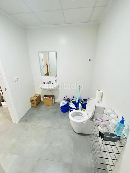 Foto 1cf066a9-2358-40a9-9ed6-329ce68ad62c. Alquiler local comercial nuevo local en alquiler en el centro ! en Dénia