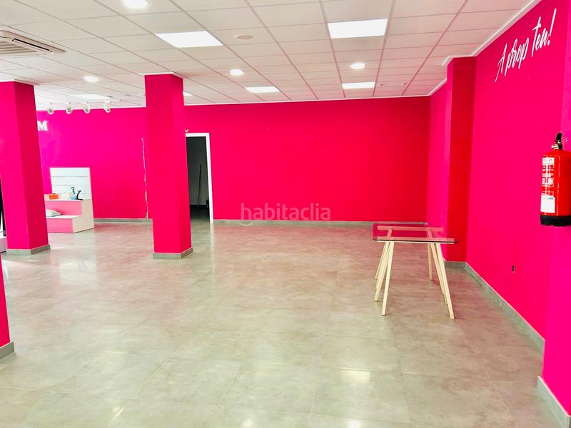 Foto b4f136cd-9efc-4d2c-8f20-b92dab44e175. Alquiler local comercial nuevo local en alquiler en el centro ! en Dénia
