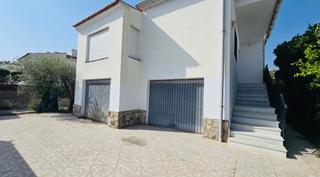 Xalet a Oliva Pueblo. Nuevo y precioso chalet en venta en oliva!
