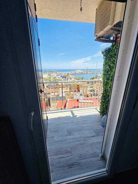 Foto c30d6661-5399-49ae-b111-256173719304. Pis a Centro Urbano Dénia