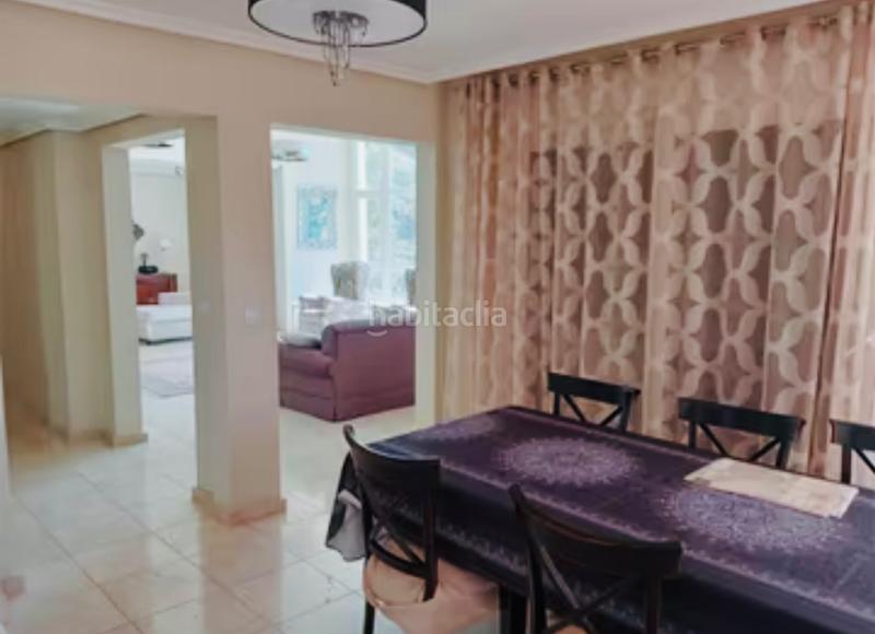 Foto 3614d584-80bb-43d0-9b4f-67f025cd341a. Àtic amb xemeneia calefacció aparcament piscina a Altea