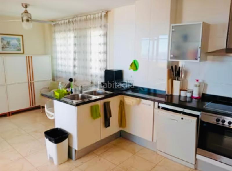 Foto de754687-fa71-487d-9fee-cca685368b85. Àtic amb xemeneia calefacció aparcament piscina a Altea