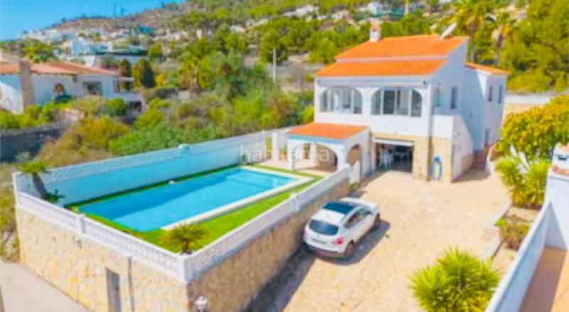 Foto 41589b20-9967-4fac-b1be-e14503c462ba. Xalet amb xemeneia aparcament piscina a Pueblo Calp