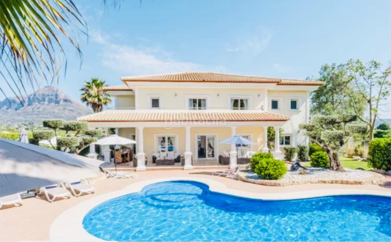 Foto b42c7eff-930f-4464-a4c2-1022bc45e83a. Xalet amb calefacció aparcament piscina a Montañar-El Arenal Xàbia