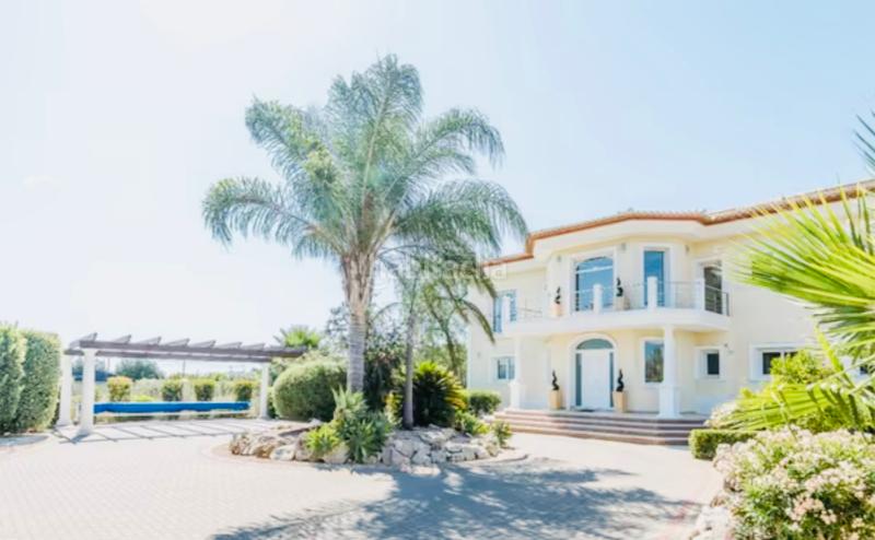 Foto dd0b8514-ab74-4bb5-a00d-a0e30564244b. Xalet amb calefacció aparcament piscina a Montañar-El Arenal Xàbia