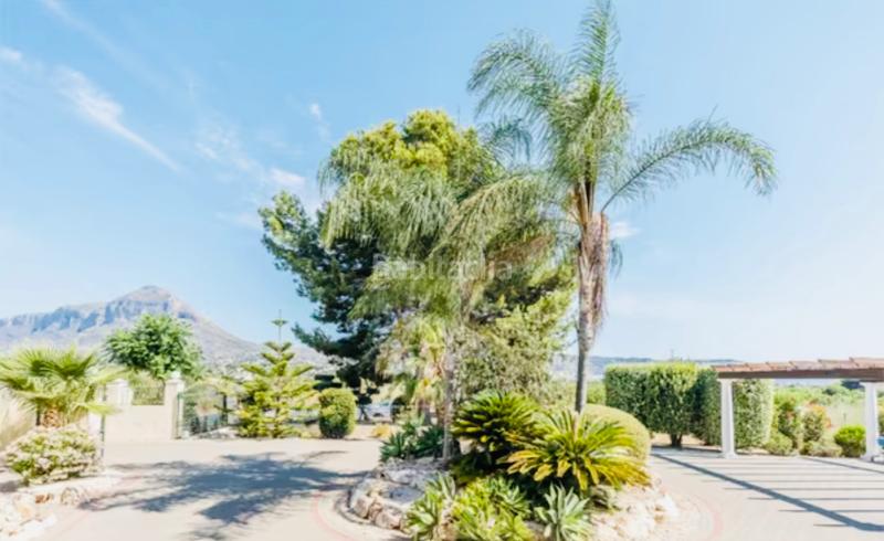 Foto ef6bd275-c106-4c67-8637-a1058798f202. Xalet amb calefacció aparcament piscina a Montañar-El Arenal Xàbia