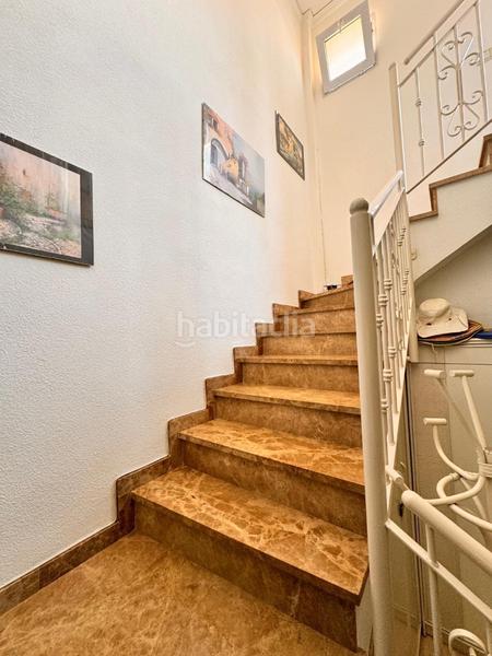 Foto a4c1133d-15a5-48c3-9384-22d4f36d14ea. Reihenhaus mit heizung parking pool in Poblets (els)